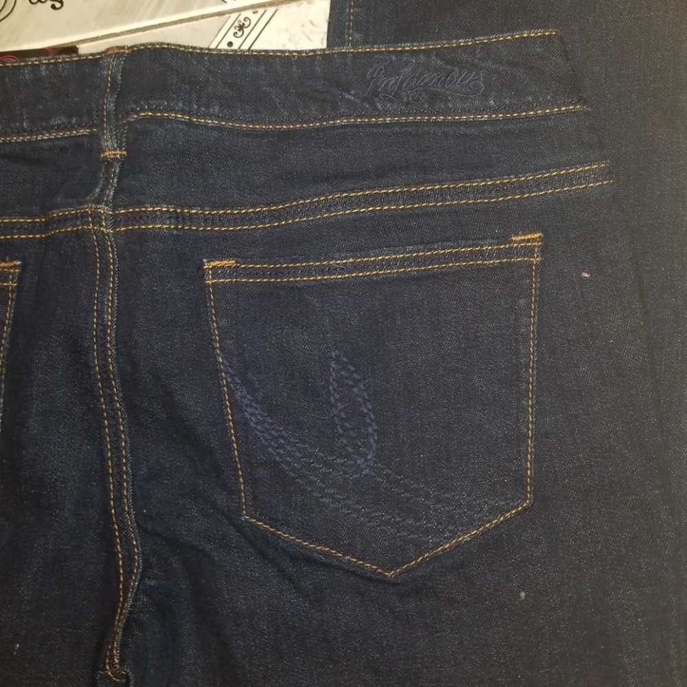 Infamous Ransom Low Rise Skinny Jean NWT 11